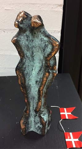 "Sculpture" of patinated bronze.